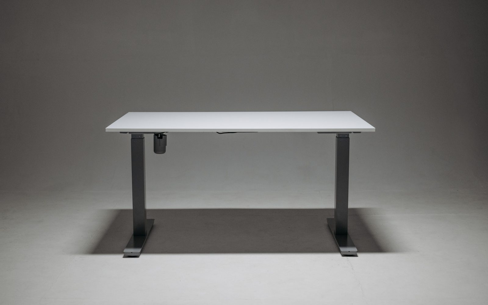 Bureau assis debout motorisé ergonomique